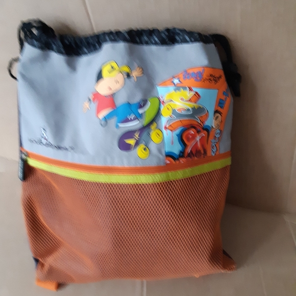 Louis Garneau backpack bag - Picture 3 of 5